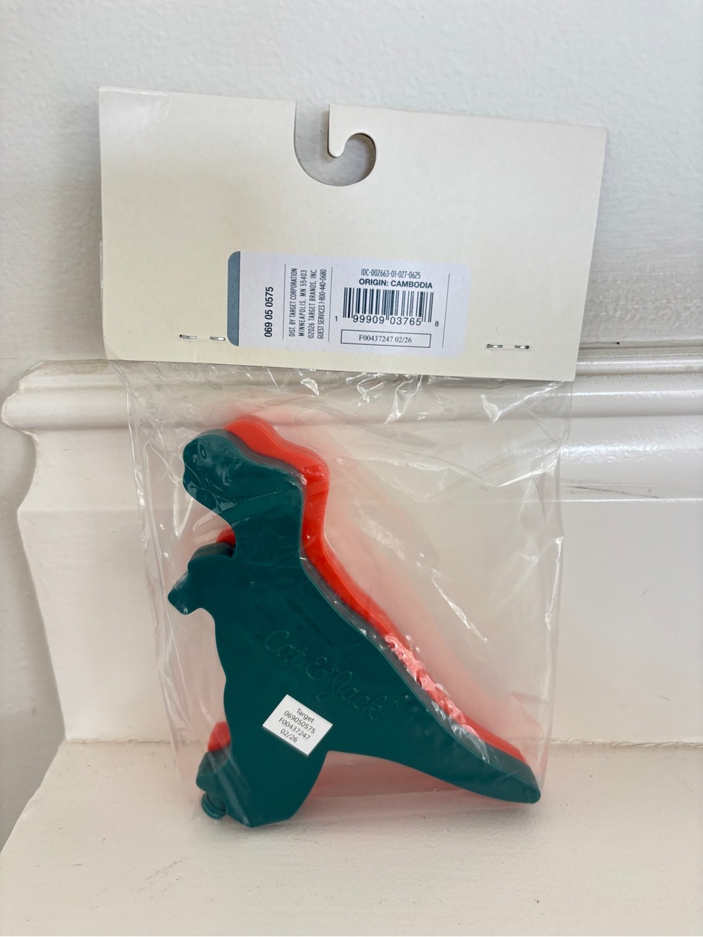 Lunchbox Ice Packs - Dinosaurs or Strawberries - Picture 7 of 13